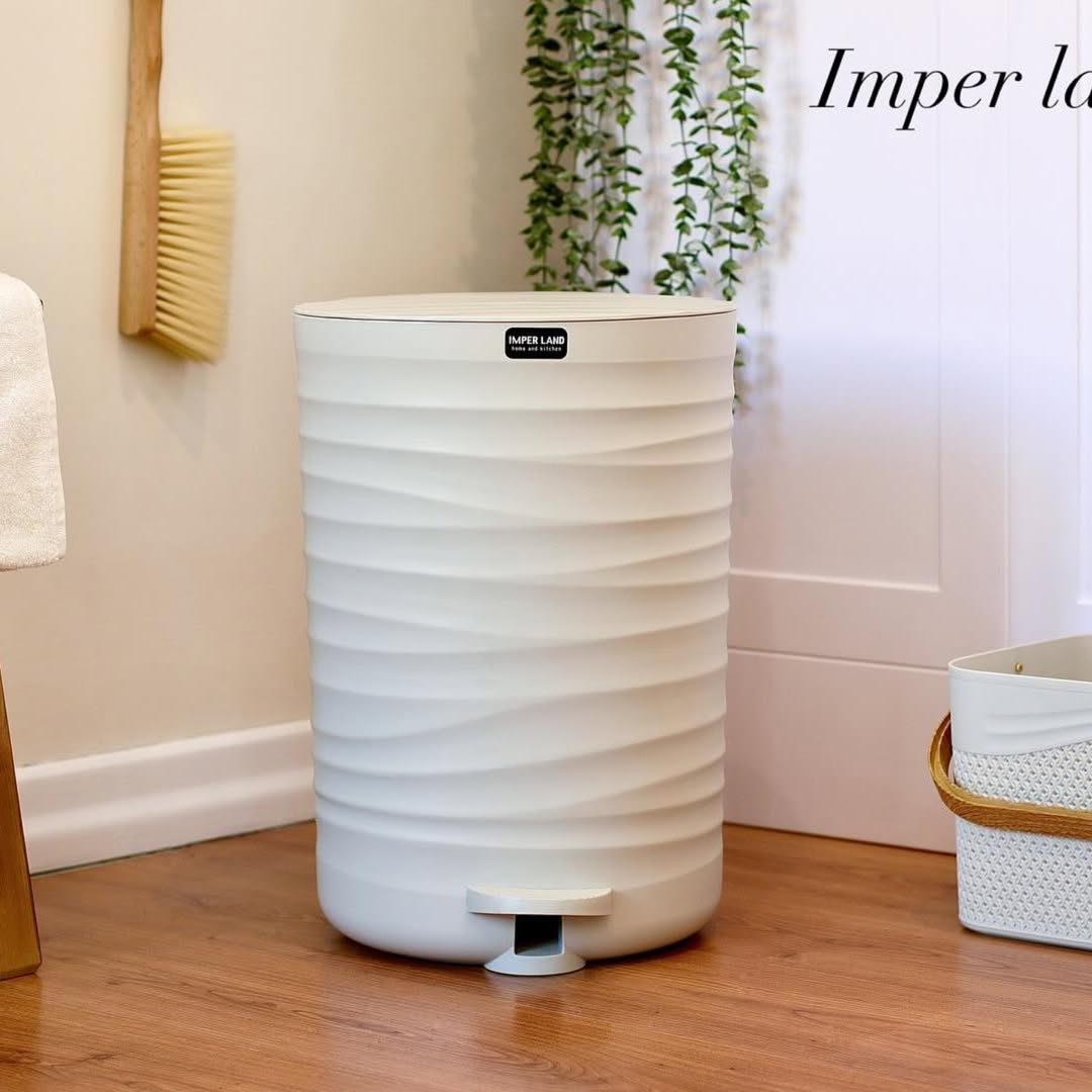 سطل زباله ۲۰ لیتری دیاکو